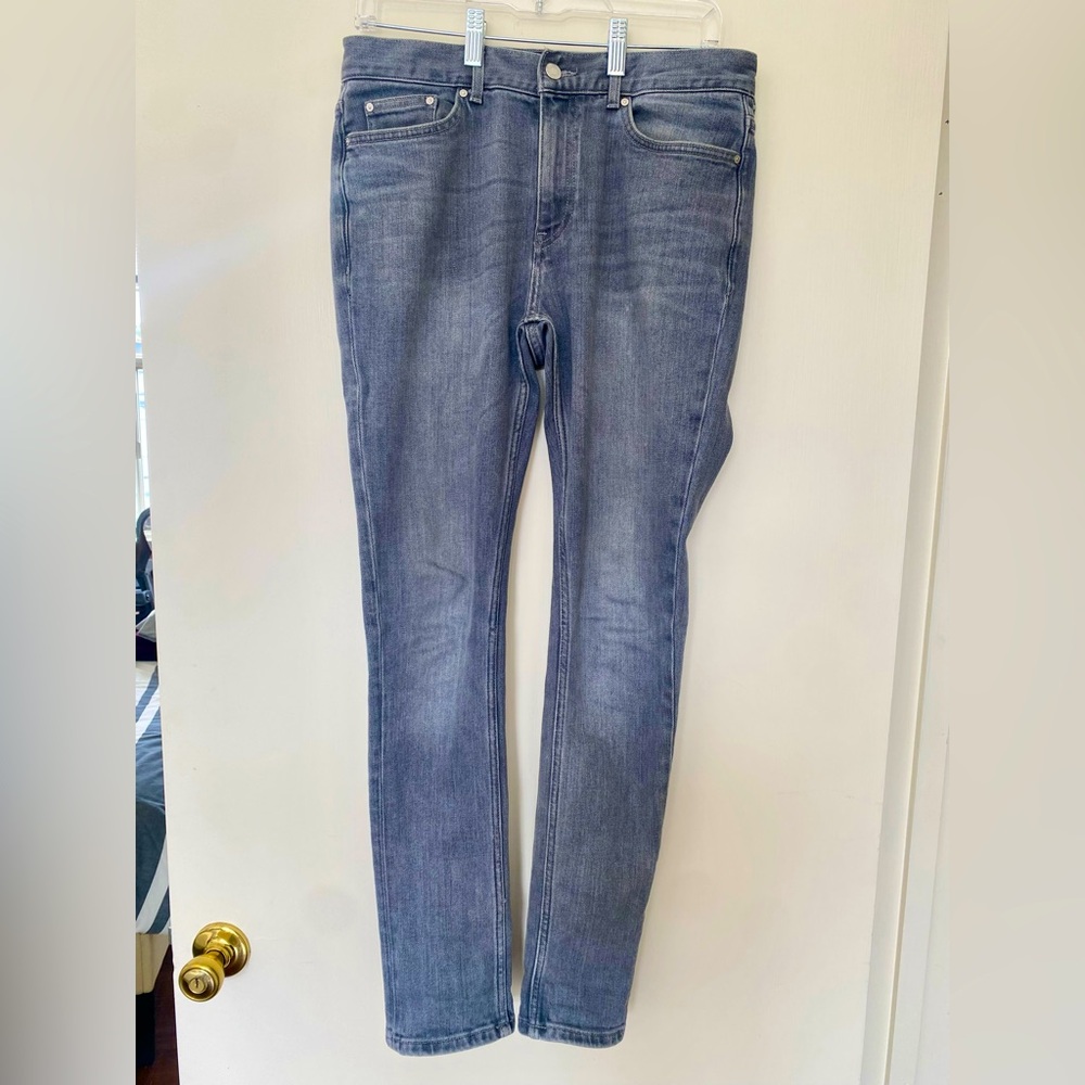 H&M 30/30 skinny fit gray wash jeans